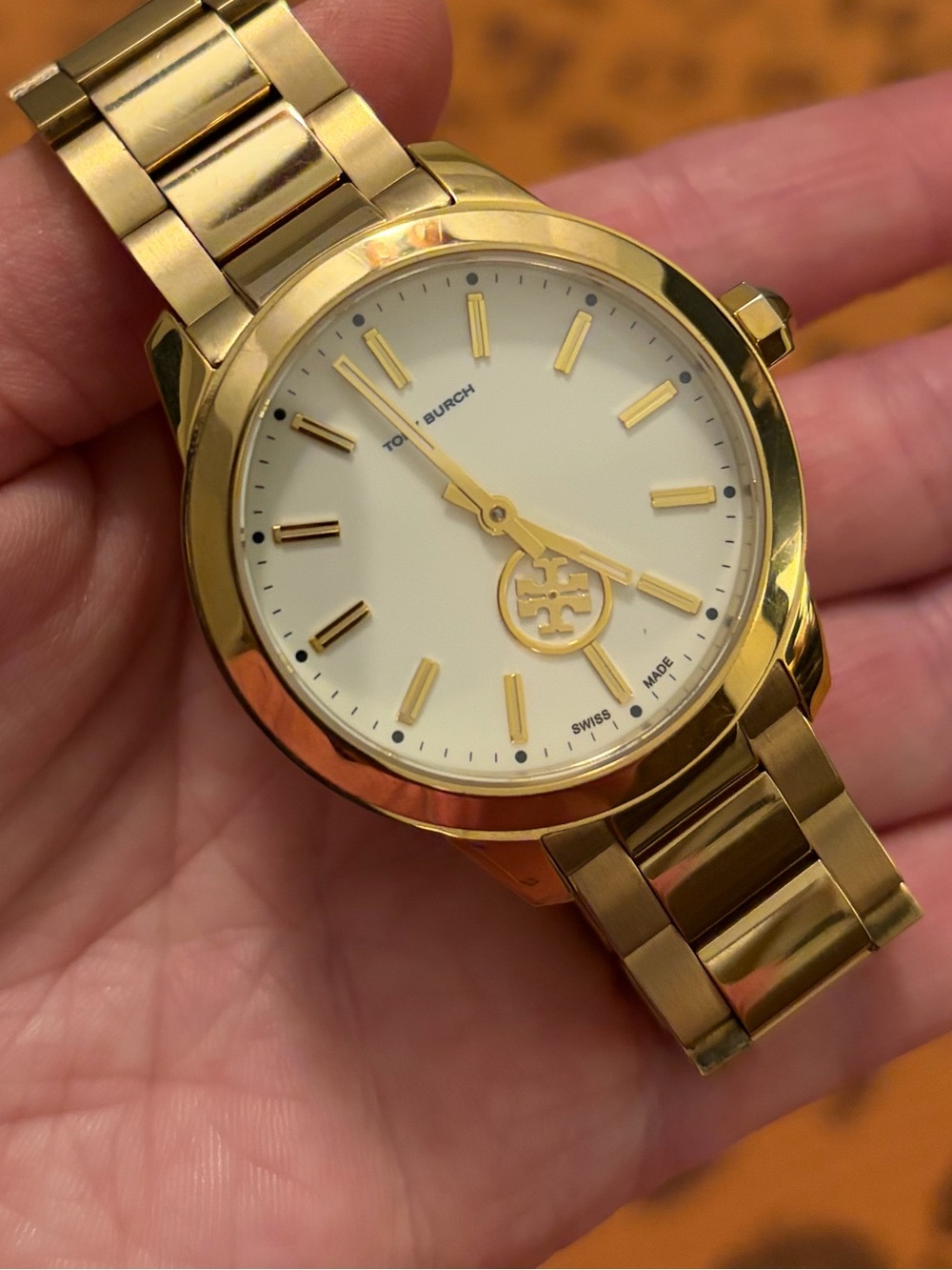 Tory Burch Gold-Tone Classic Logo Watch – Women’s NWOT